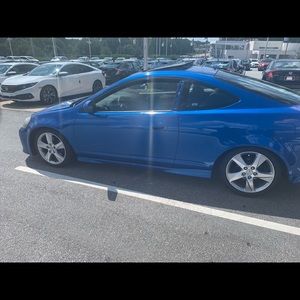 Meet your Posher, Javon